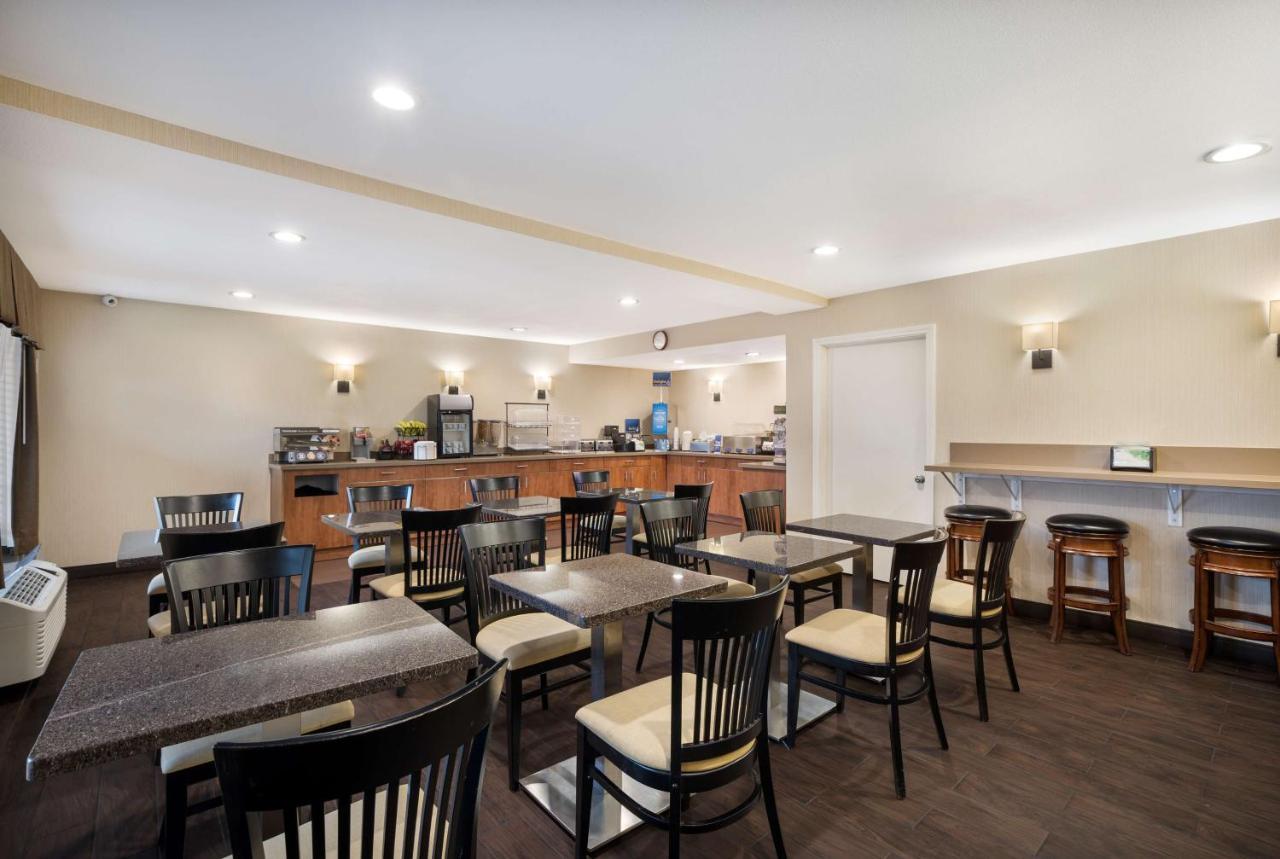 Best Western Norwalk Inn Dış mekan fotoğraf