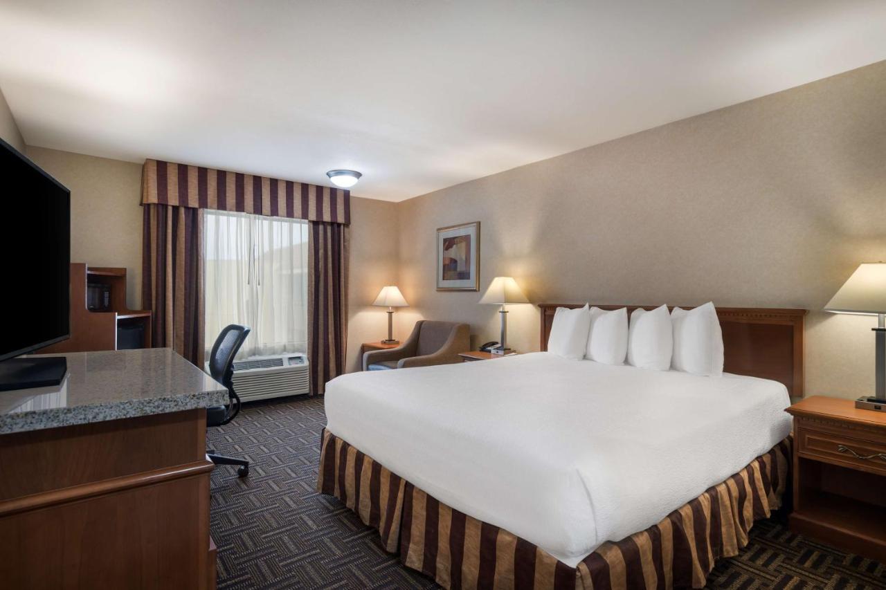 Best Western Norwalk Inn Dış mekan fotoğraf