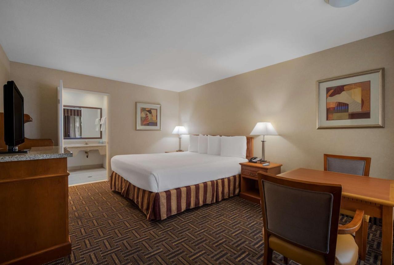 Best Western Norwalk Inn Dış mekan fotoğraf