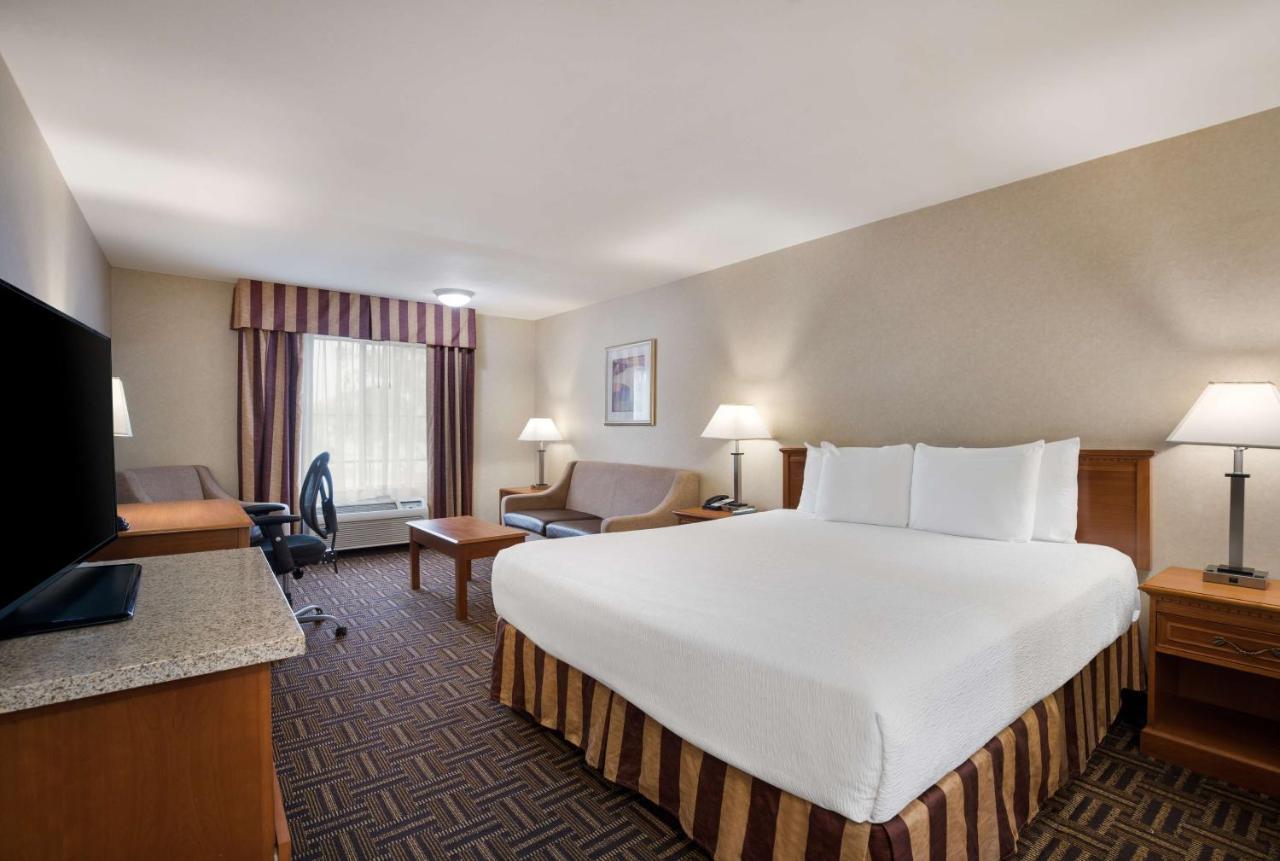 Best Western Norwalk Inn Dış mekan fotoğraf
