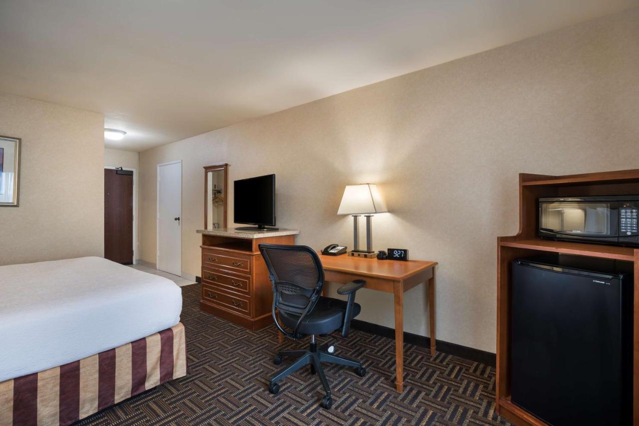 Best Western Norwalk Inn Dış mekan fotoğraf