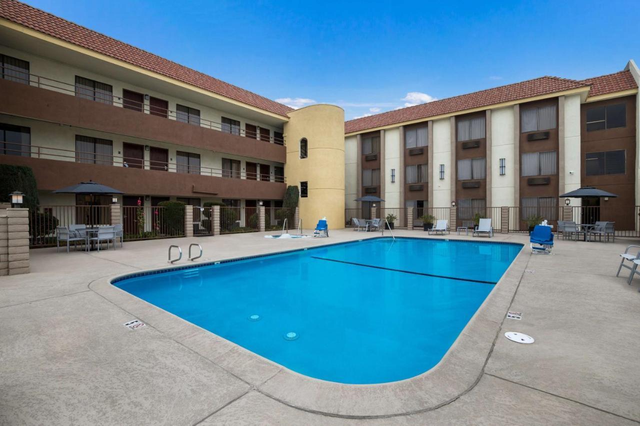 Best Western Norwalk Inn Dış mekan fotoğraf